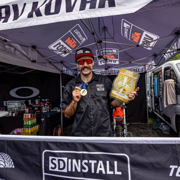 Rozhovory so zákazníkmi RedX